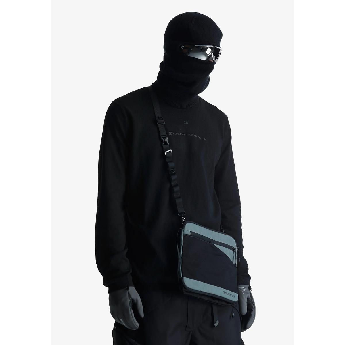 product/k/r/krakatau_u17_-52_urban-chic_9.jpg