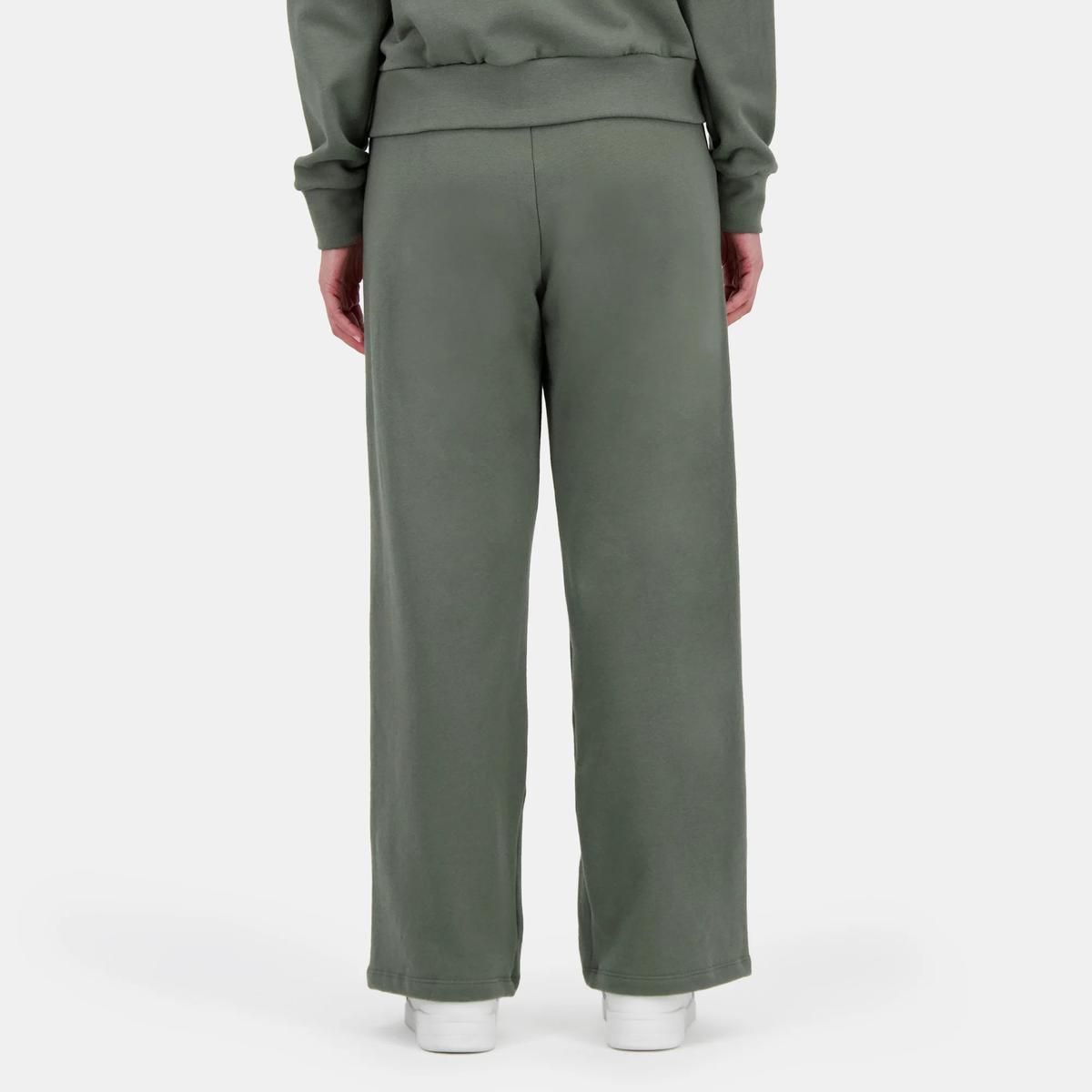 product/l/e/le-coq-sportif_2520375_tea-leaf_5.jpg
