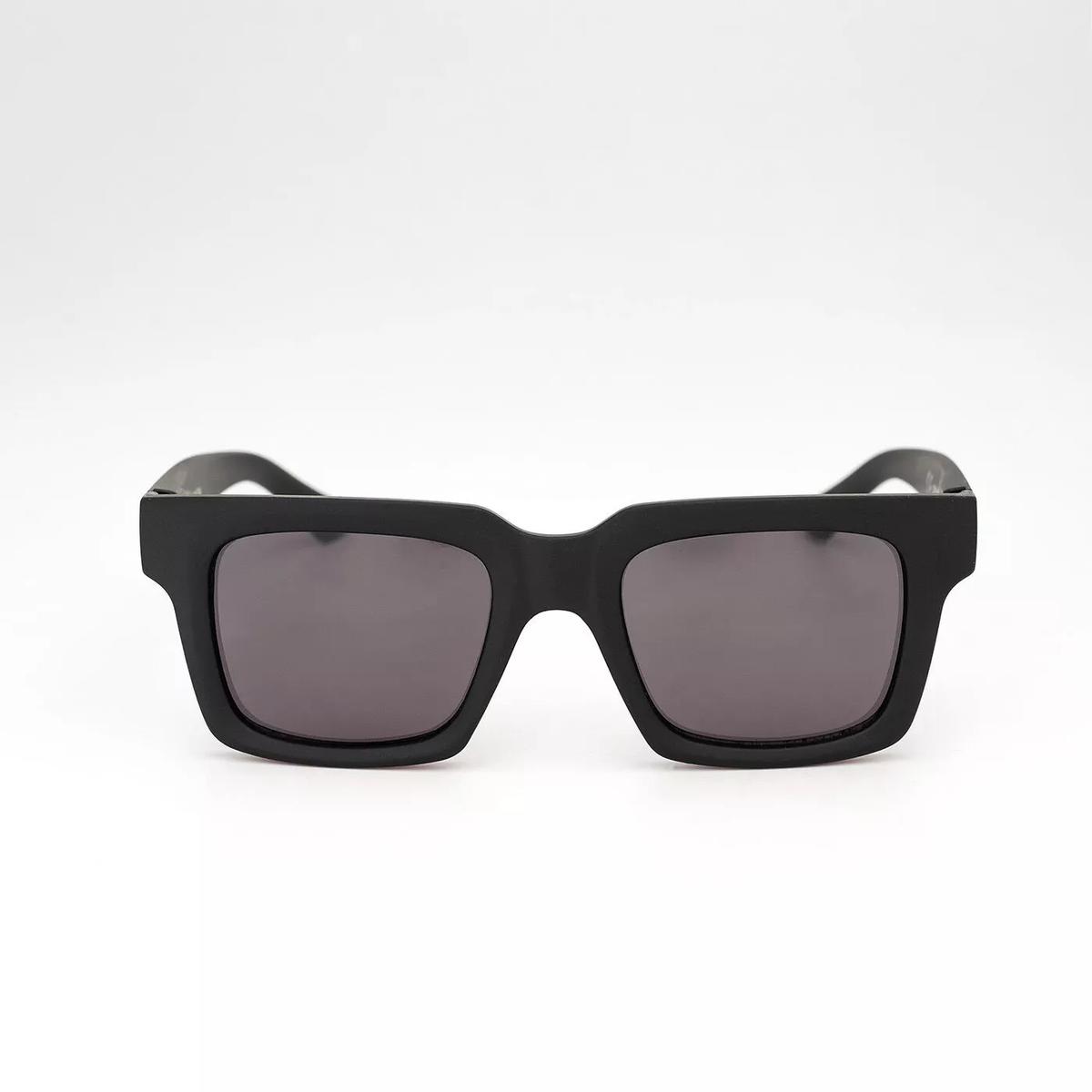 product/m/a/martes-essentials_m000261348_black-smoke_2.jpg