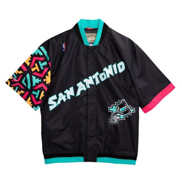 product/m/i/mitchell-ness_awjkac20001-sasblck95_black_1.jpg