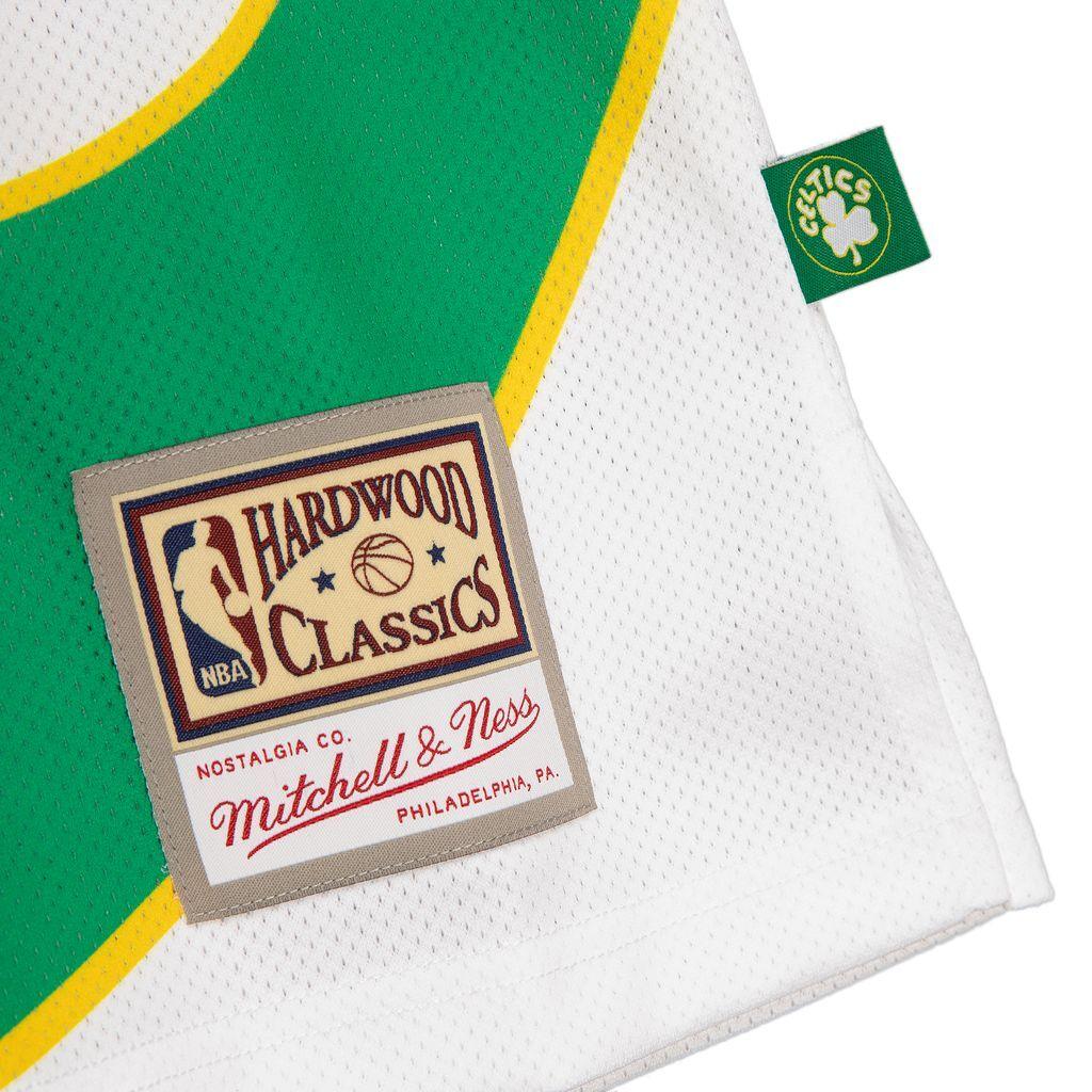 product/m/i/mitchell-ness_mstkbw19146-bcewhit_white_3.jpg