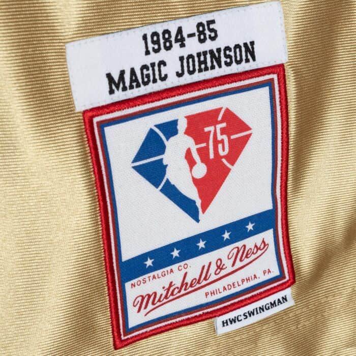 product/m/i/mitchell-ness_smjy4398-lal84ejhgold_2.jpg