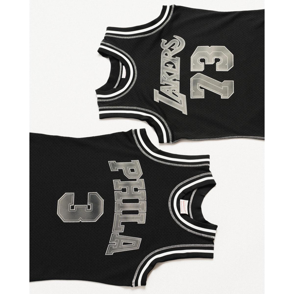 product/m/i/mitchell-ness_tfsm6784-lal98drdblck_black_3.jpg