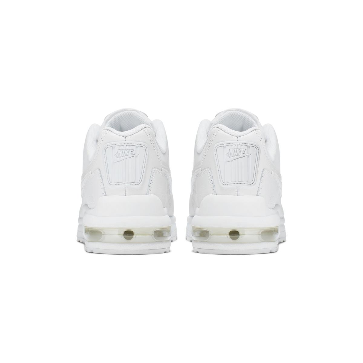 product/n/i/nike_687977-111_300.jpg