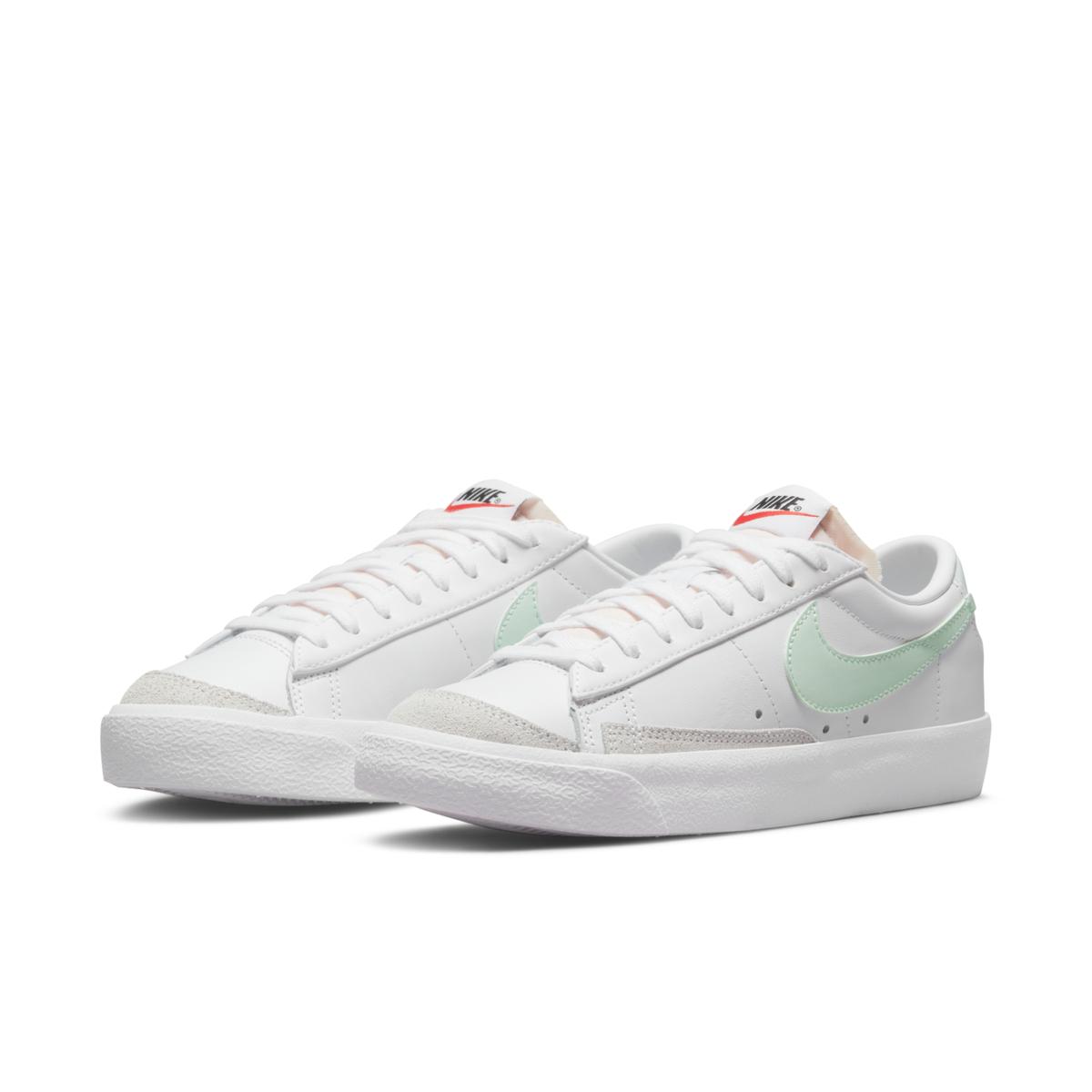 product/n/i/nike_dc4769-111-phcfh001.jpg