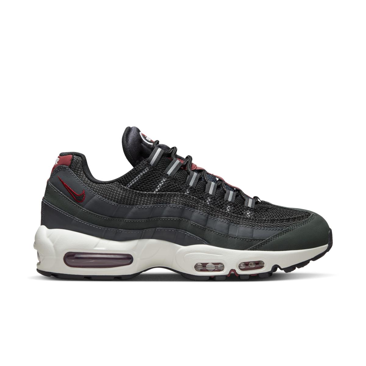 product/n/i/nike_dq3982-001-phsrh000.jpg