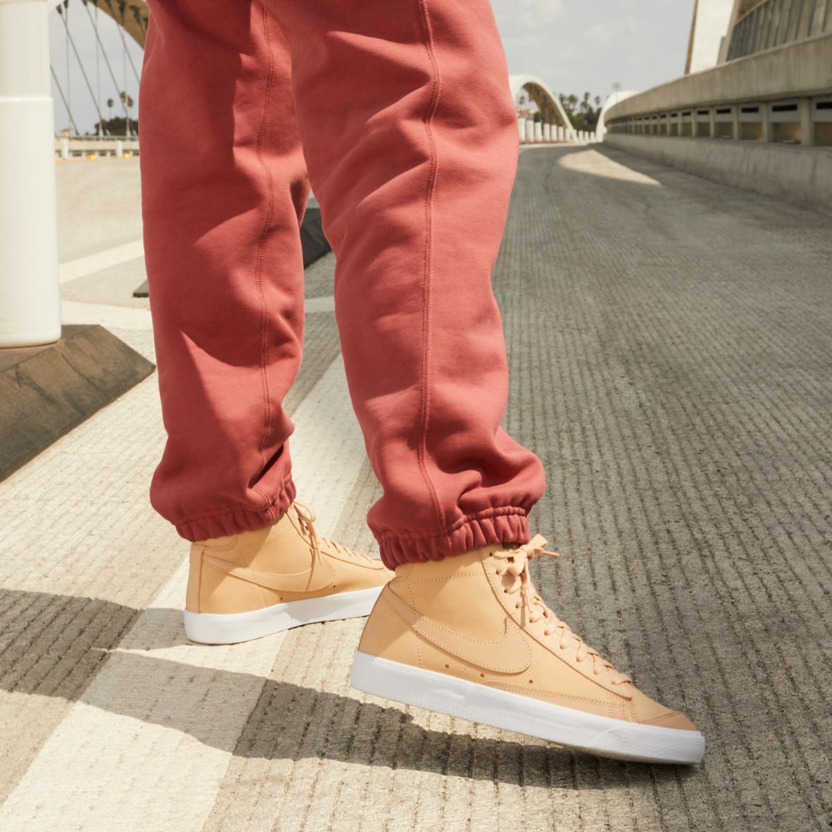 product/n/i/nike_dq7572-200-phsym001.jpg
