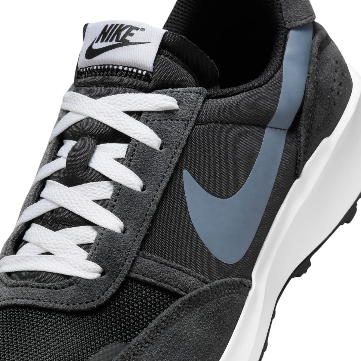 product/n/i/nike_fj4195-001-phsyd001.jpg