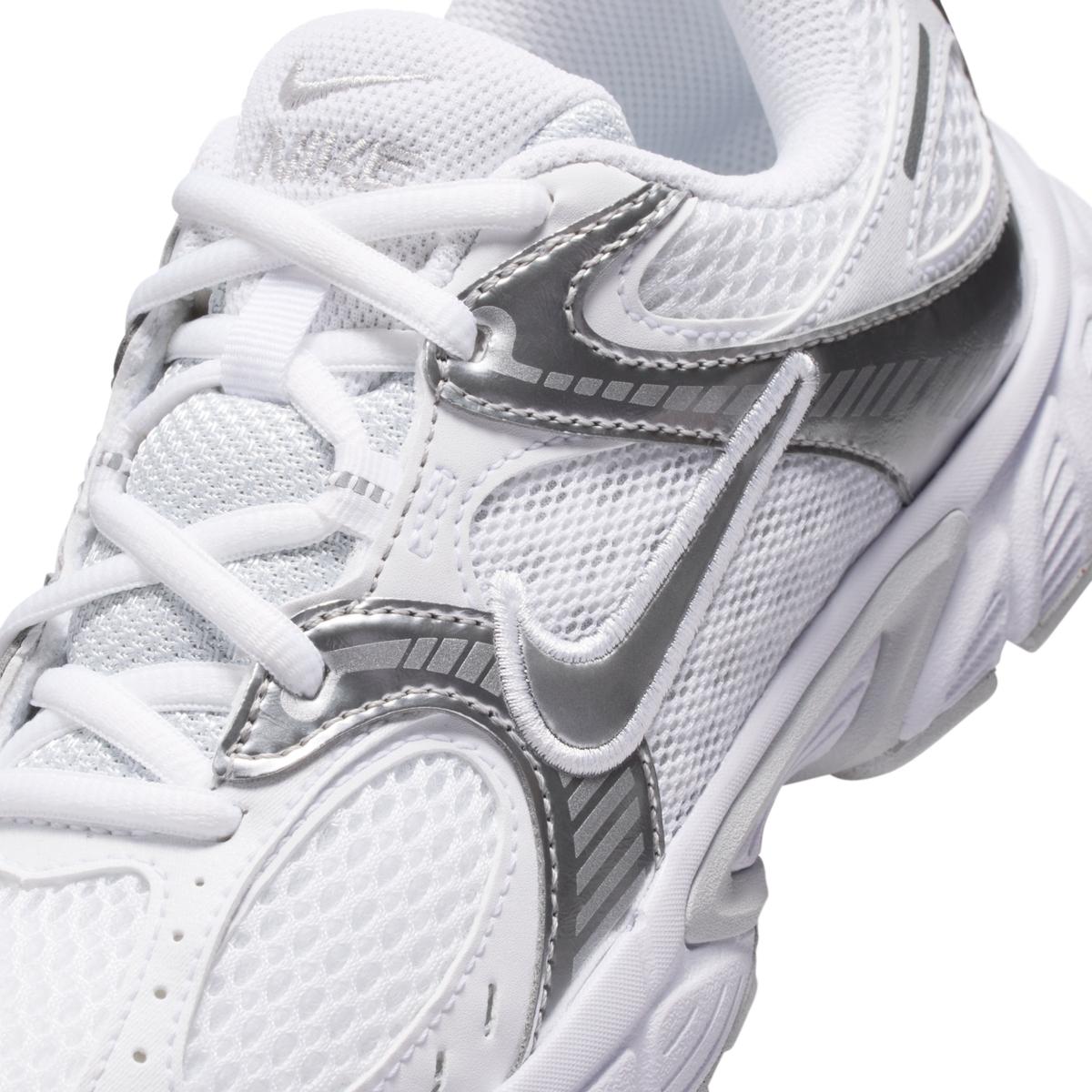 product/n/i/nike_hq6411-103-phsyd001.jpg