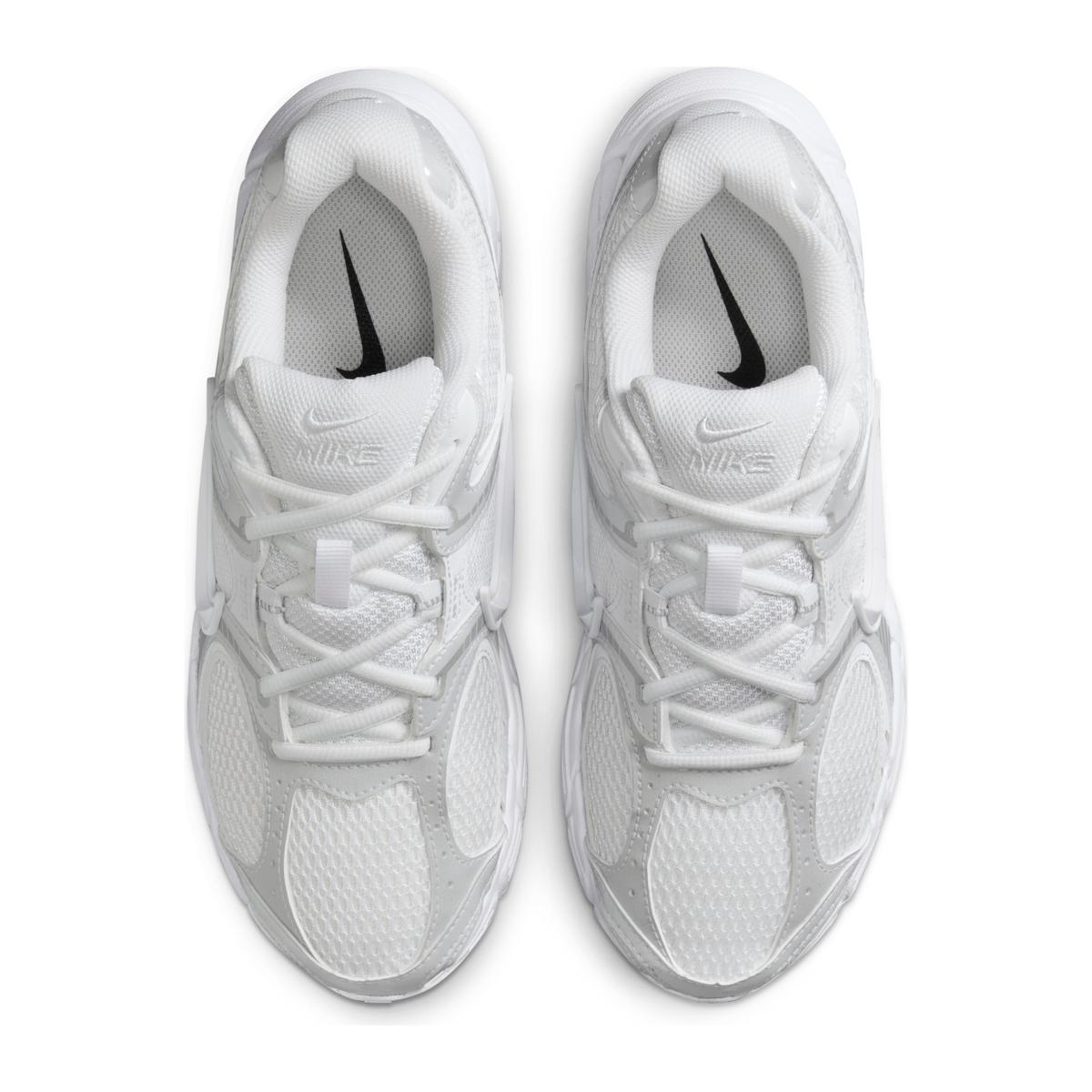 product/n/i/nike_hq7901-101-phcth001.jpg