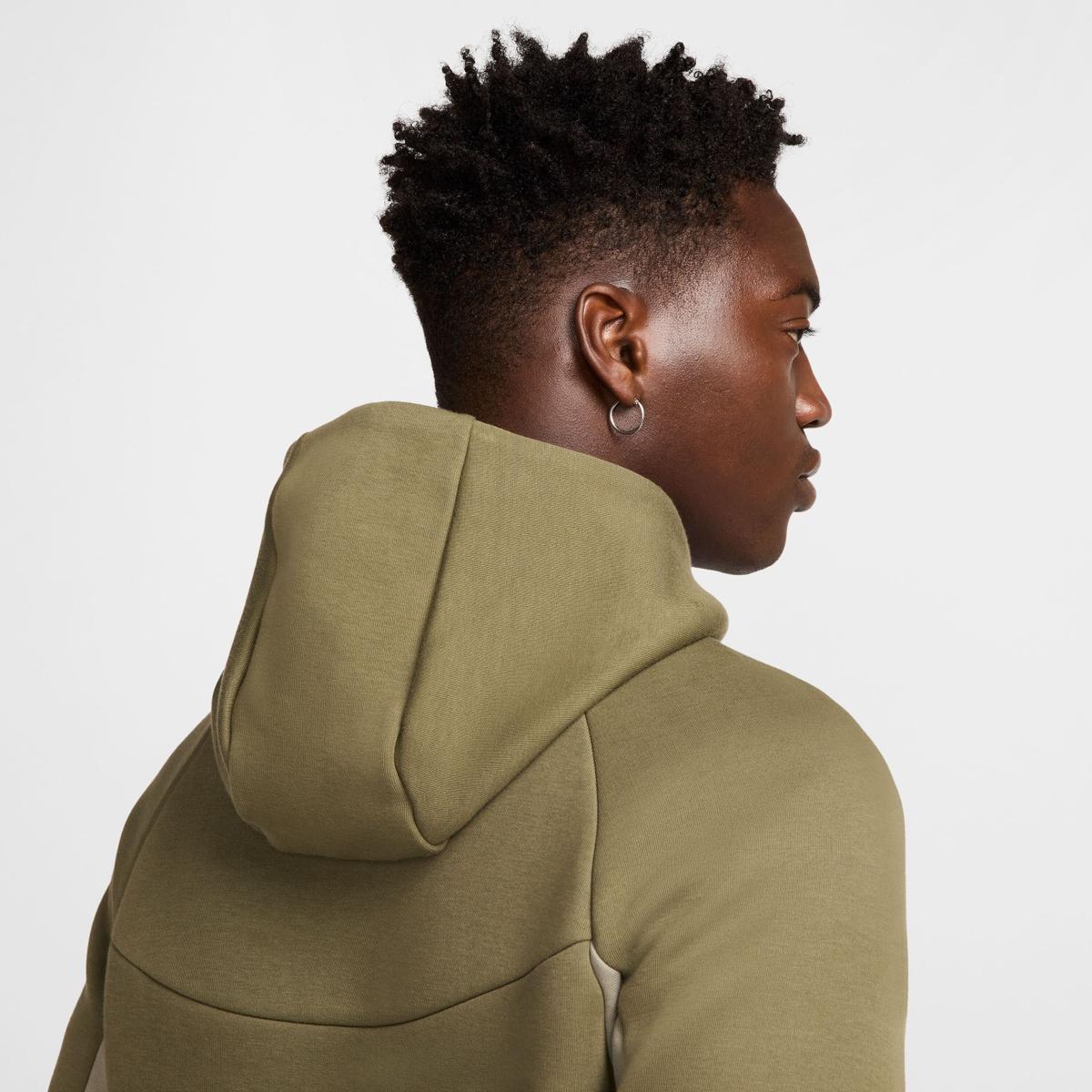 product/n/i/nike_hv0949-222-phsyd002-nw121324.jpg