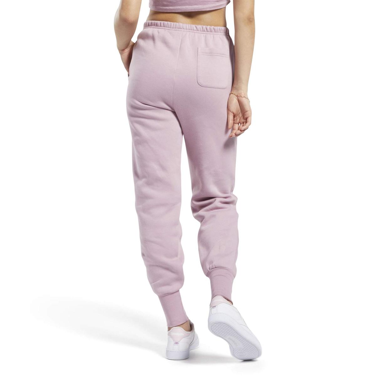 product/r/e/reebok-classics_hh9671_4_apparel_on_model_back_view_white.jpg