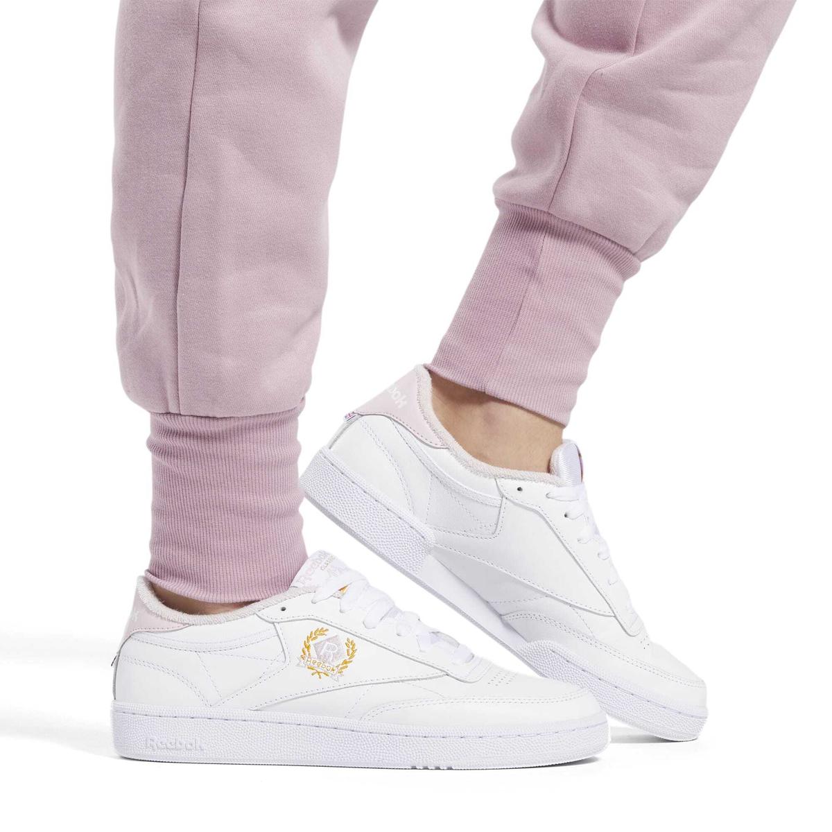 product/r/e/reebok-classics_hh9671_7_apparel_on_model_detail_view_2_white.jpg