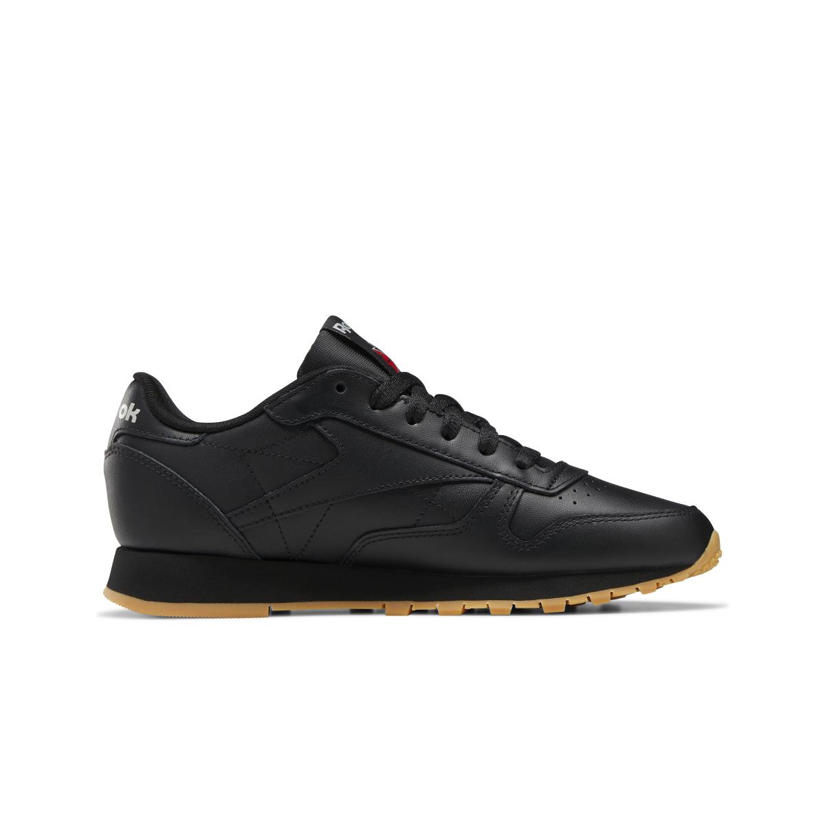 product/r/e/reebok_gy0961_4_footwear_photography_side_medial_center_view_white_000.jpg