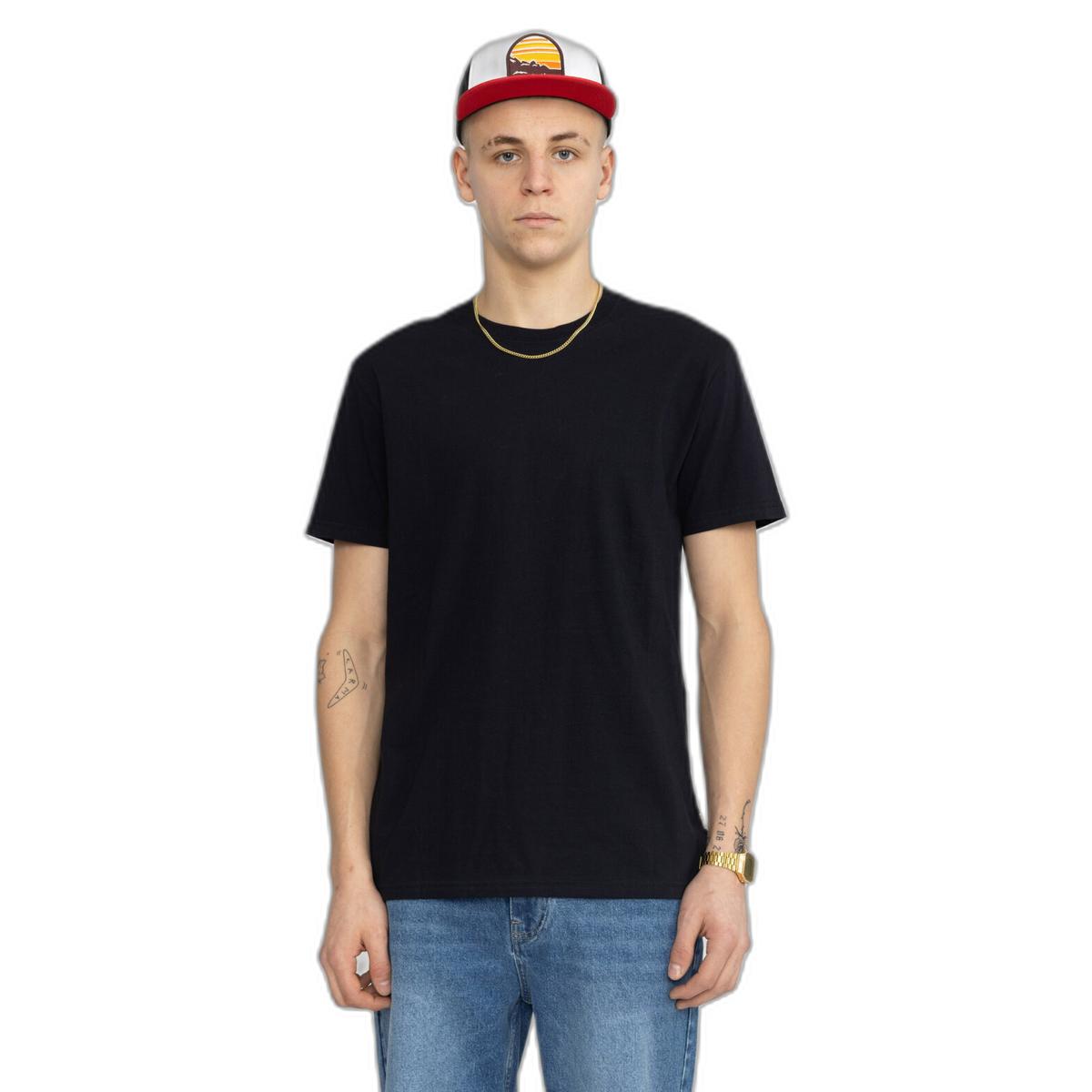 product/r/e/revolution_1051-black_2.jpg