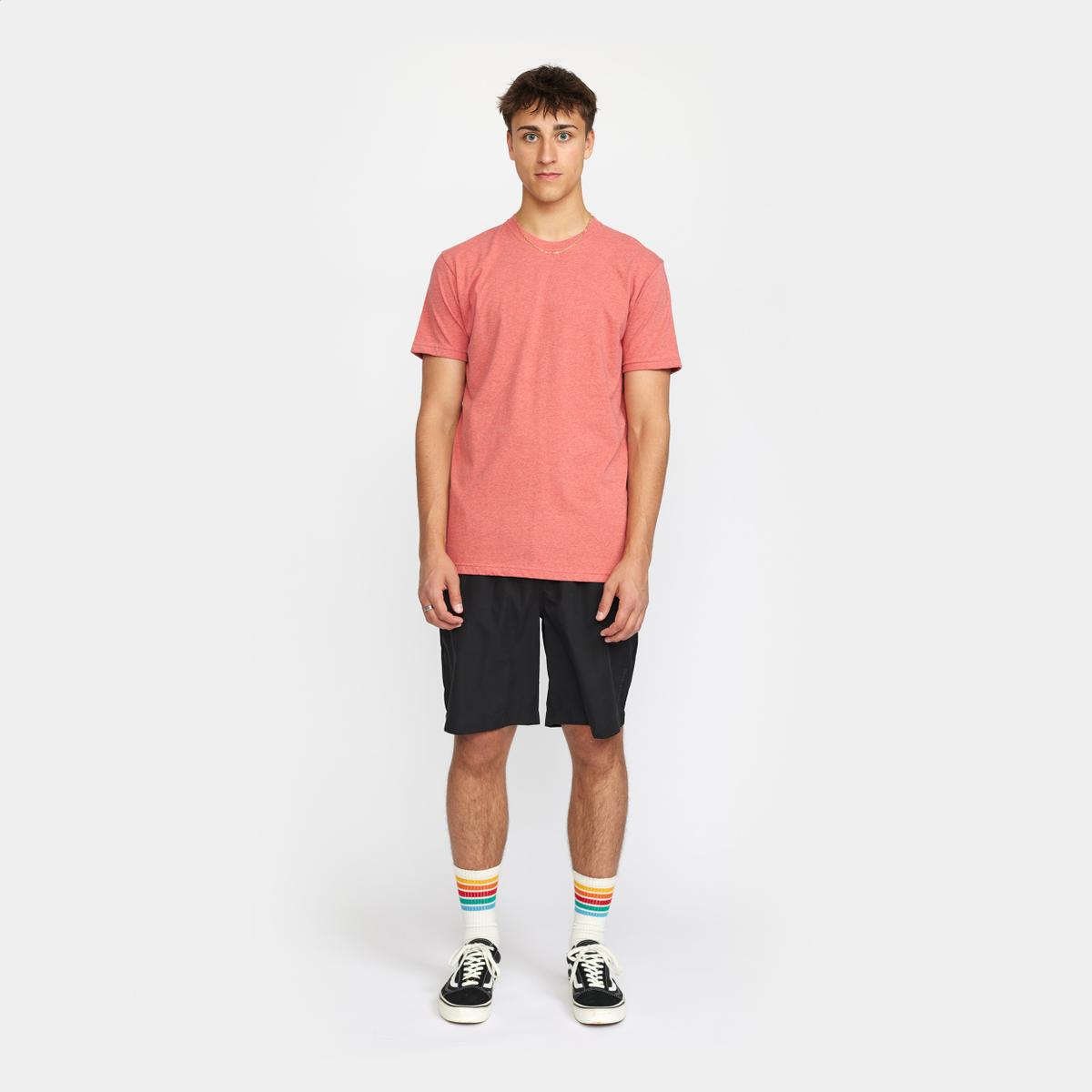 product/r/e/revolution_1051-red-melange_2.jpg