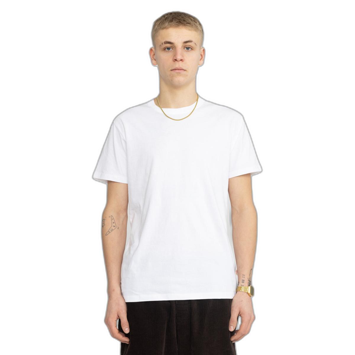 product/r/e/revolution_1051-white_2.jpg