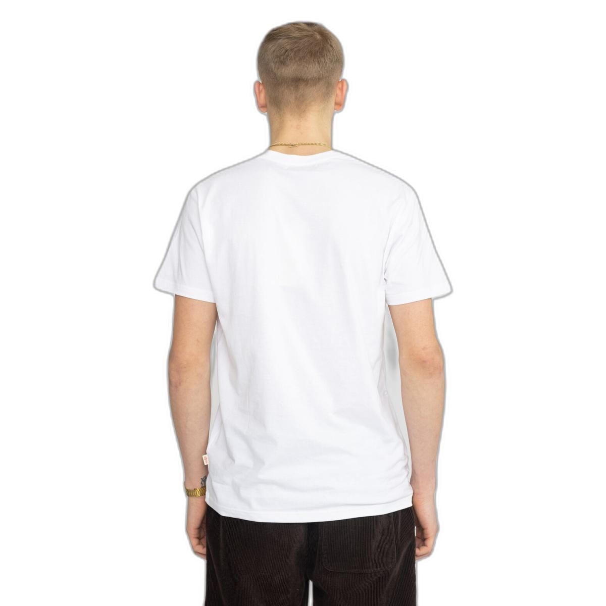 product/r/e/revolution_1051-white_4.jpg