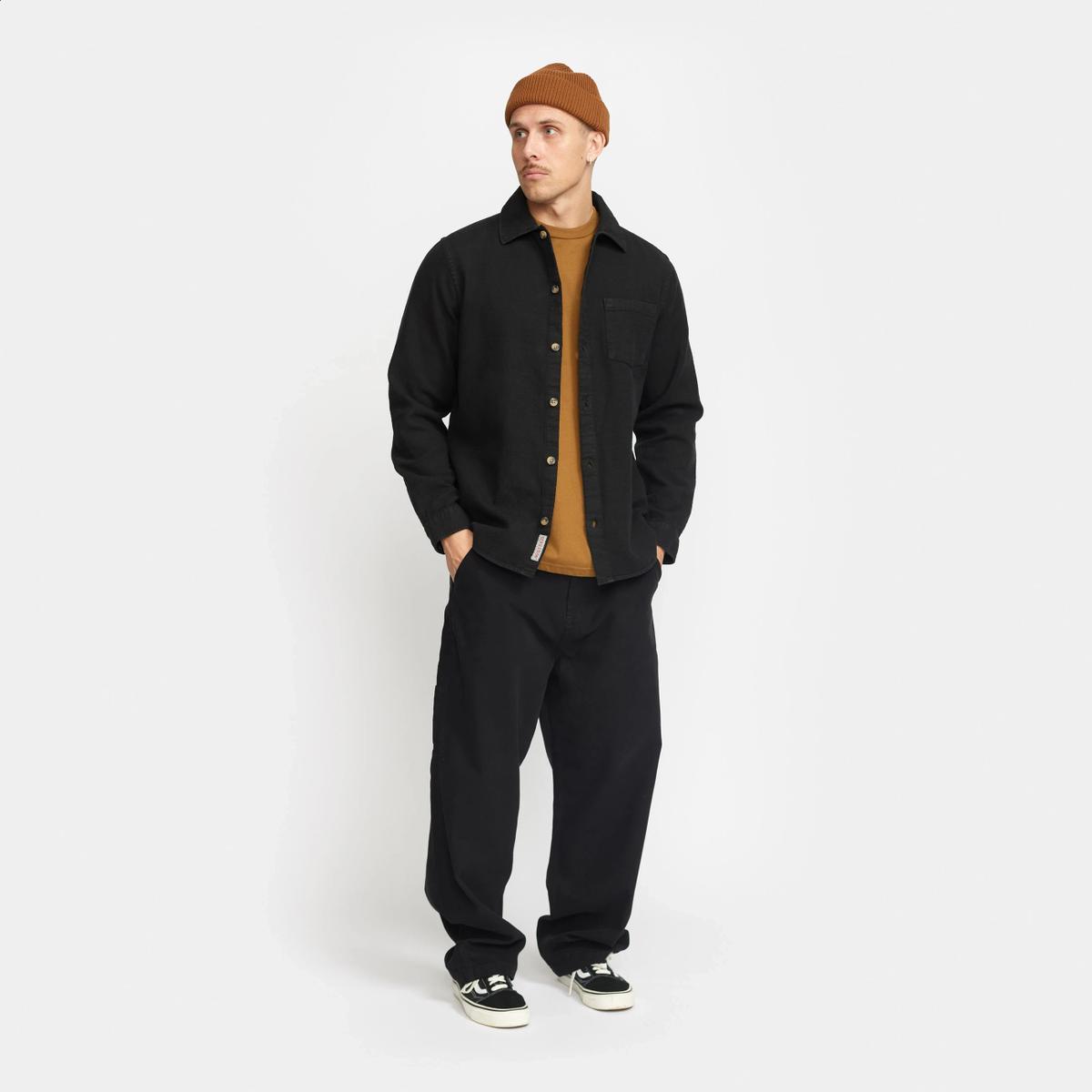 product/r/e/revolution_3997-black_black_4.jpg