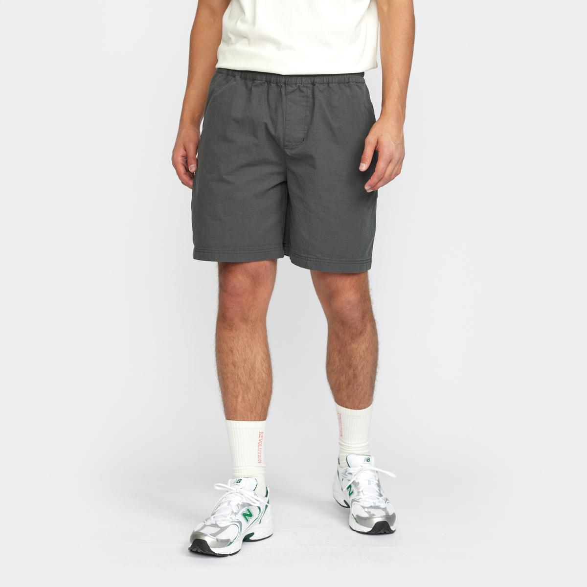 product/r/e/revolution_4045-darkgrey_1.jpg