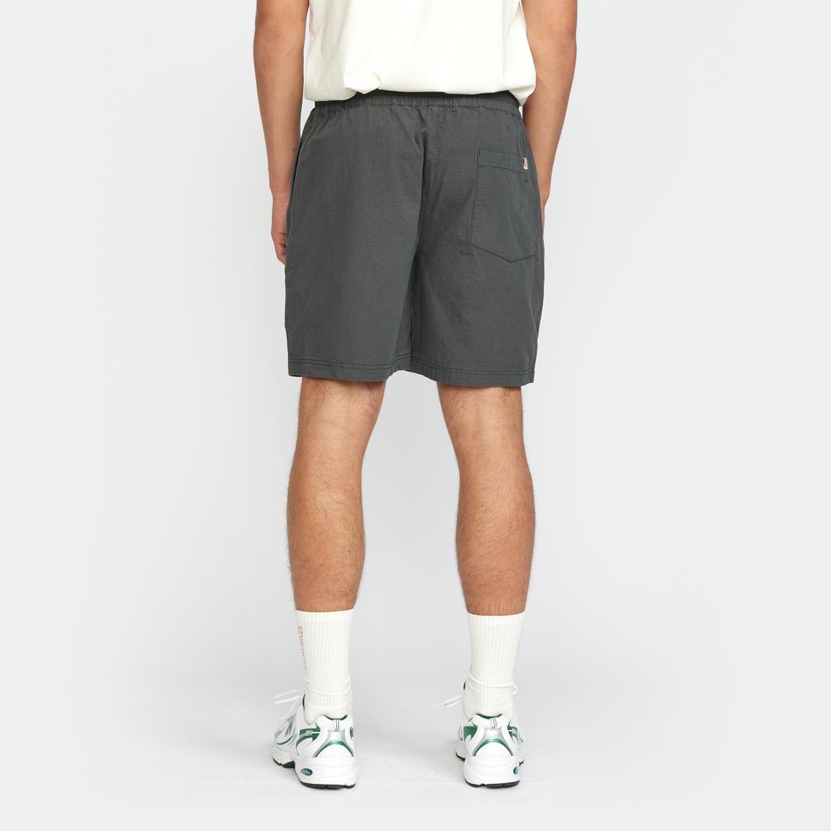 product/r/e/revolution_4045-darkgrey_2.jpg