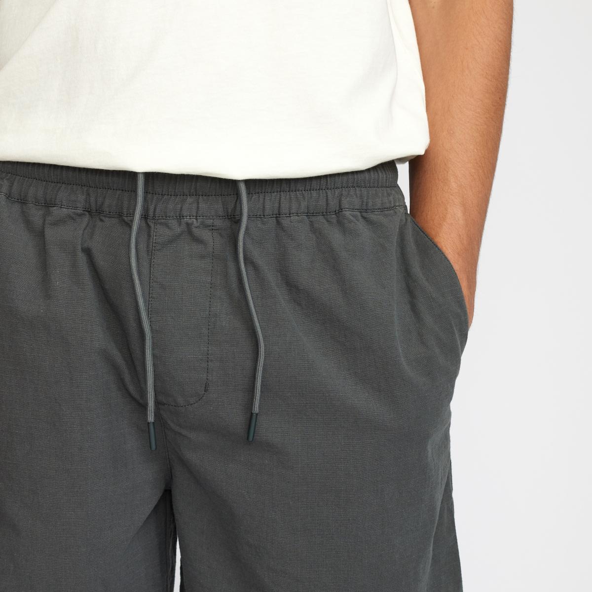 product/r/e/revolution_4045-darkgrey_3.jpg