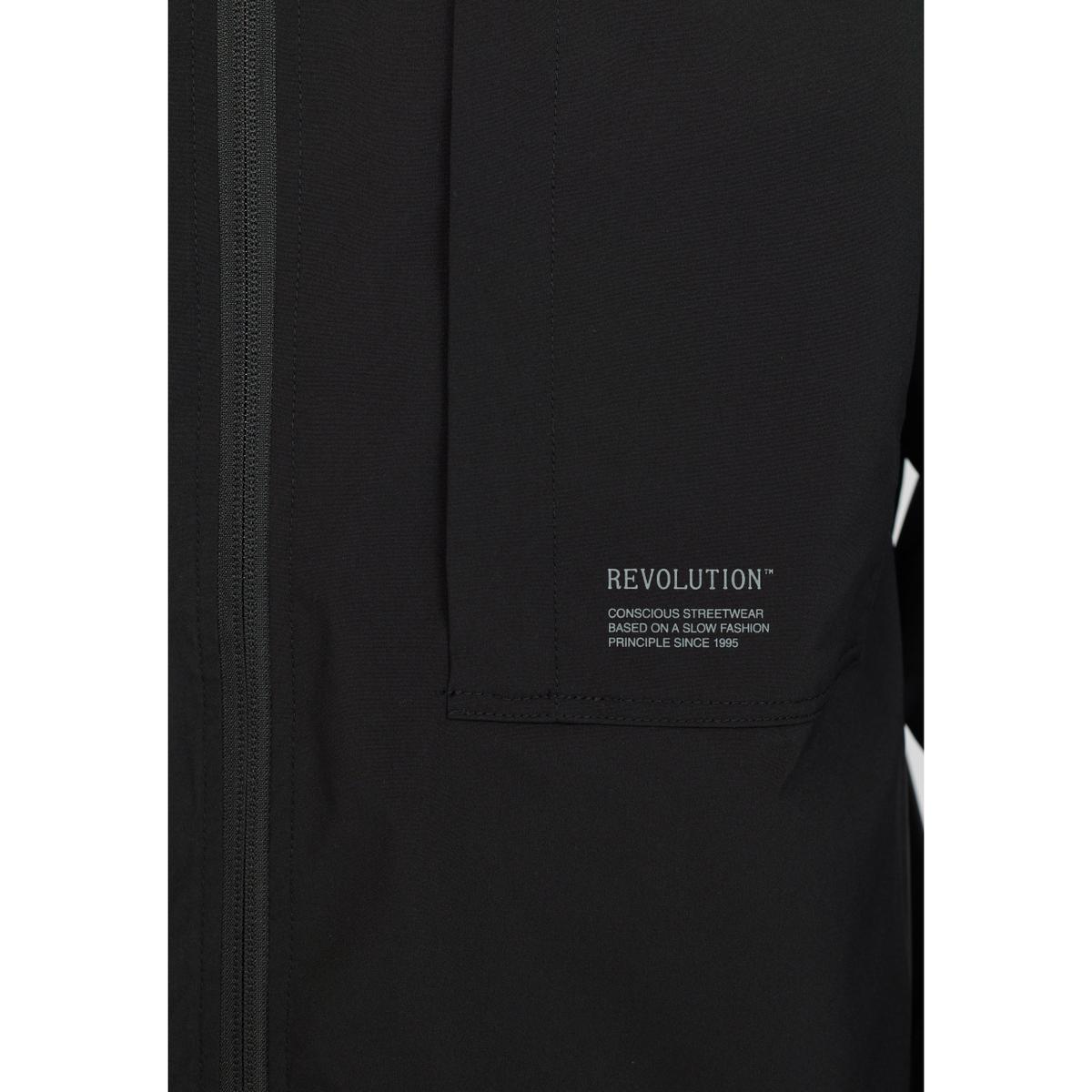 product/r/e/revolution_7835-black_3.jpg