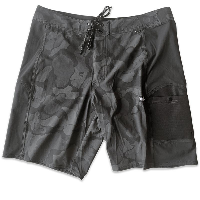 product/s/a/salty-crew_30335200-blk_black_1.jpg