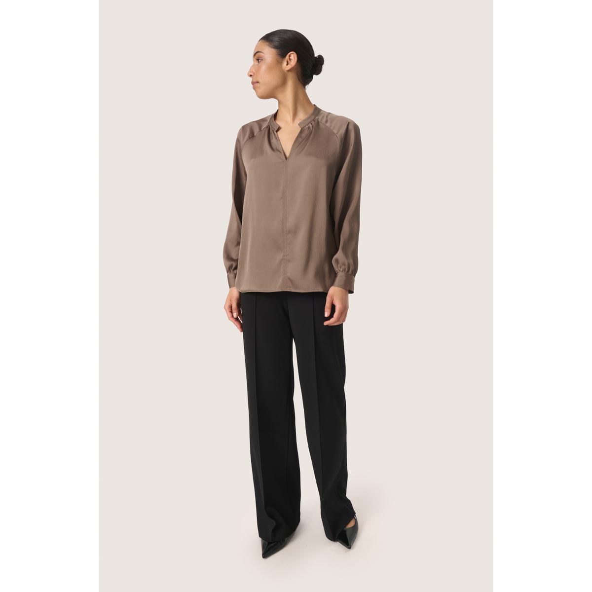 product/s/o/soaked-in-luxury_30407197-190808_3.jpg