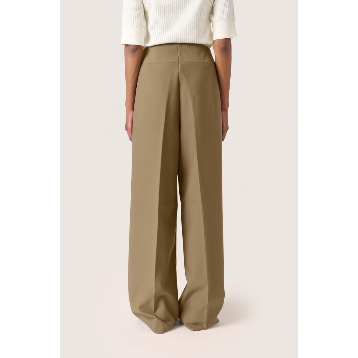 product/s/o/soaked-in-luxury_30407228-180617_6.jpg
