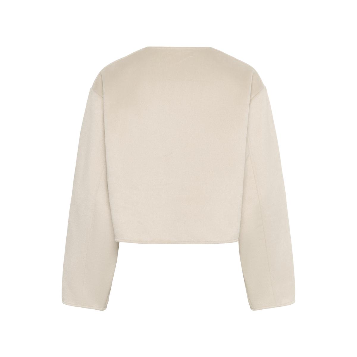 product/s/o/soaked-in-luxury_30407858-130401_4.jpg