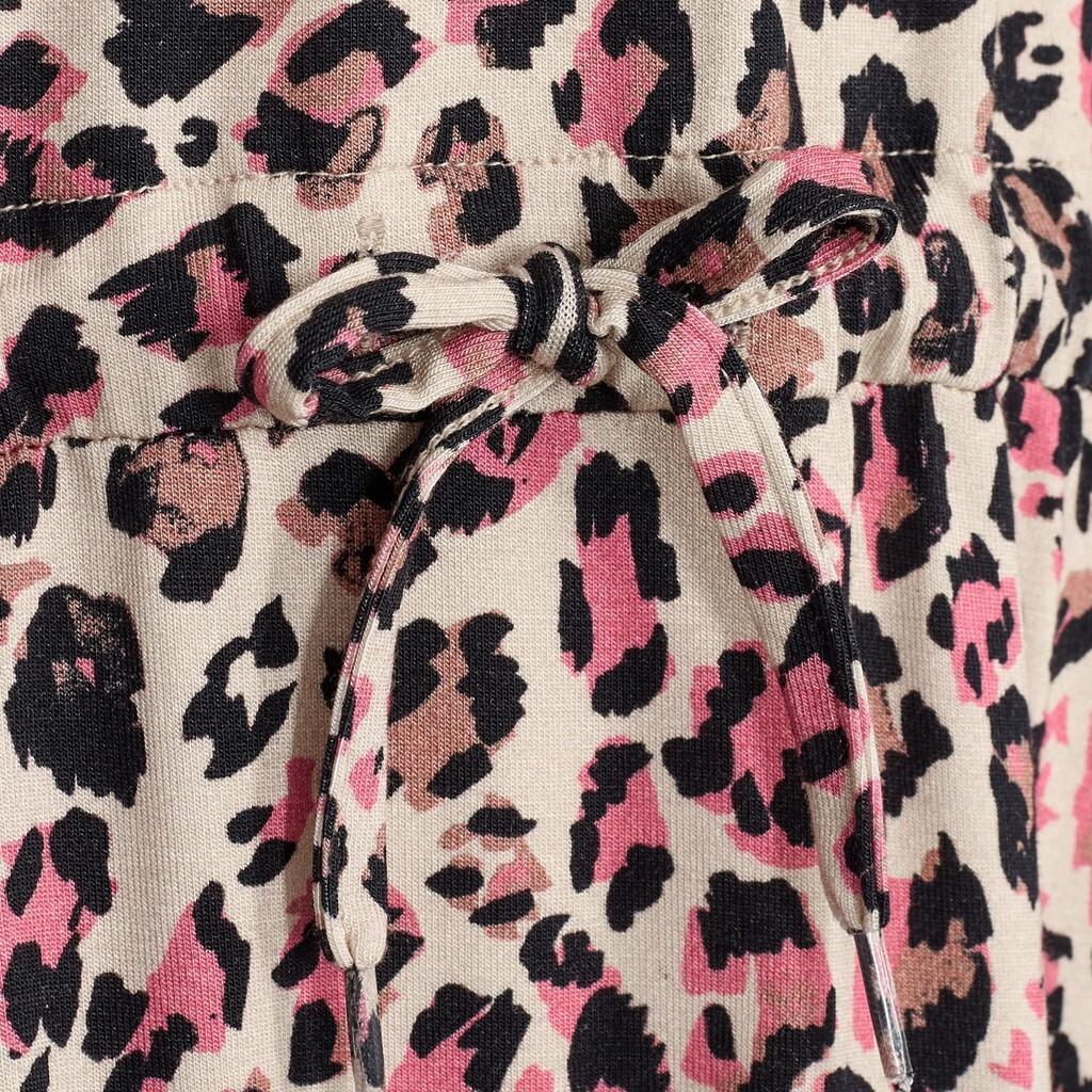 product/s/o/sofie-schnoor_g231230-9031_aop-leo_3.jpg