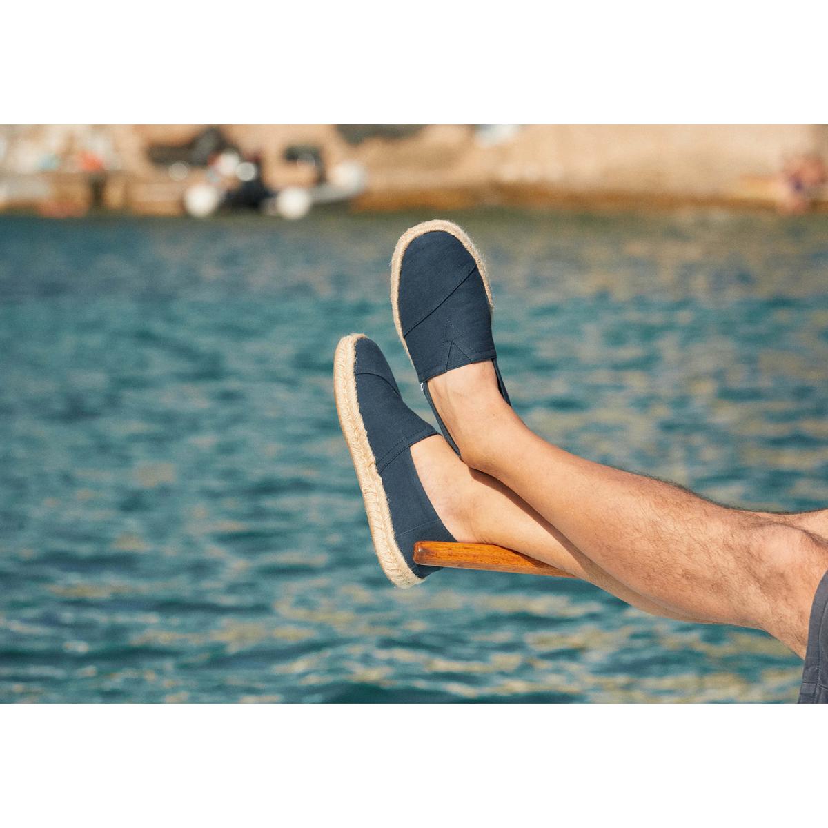 product/t/o/toms_10019870-410_5.jpg