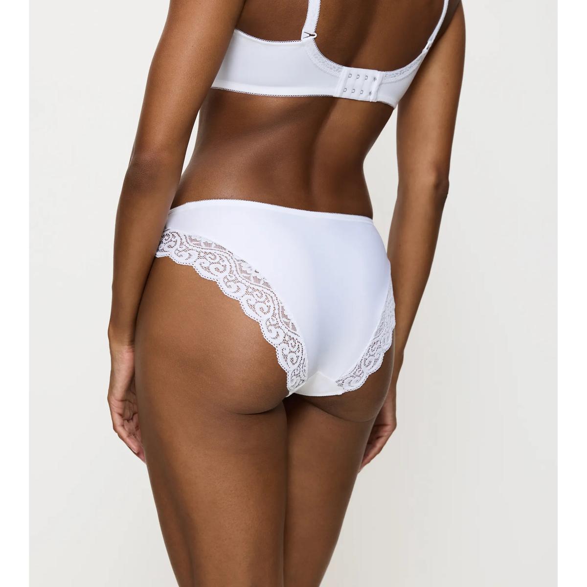 product/t/r/triumph_10210688-0003_white_3.jpg