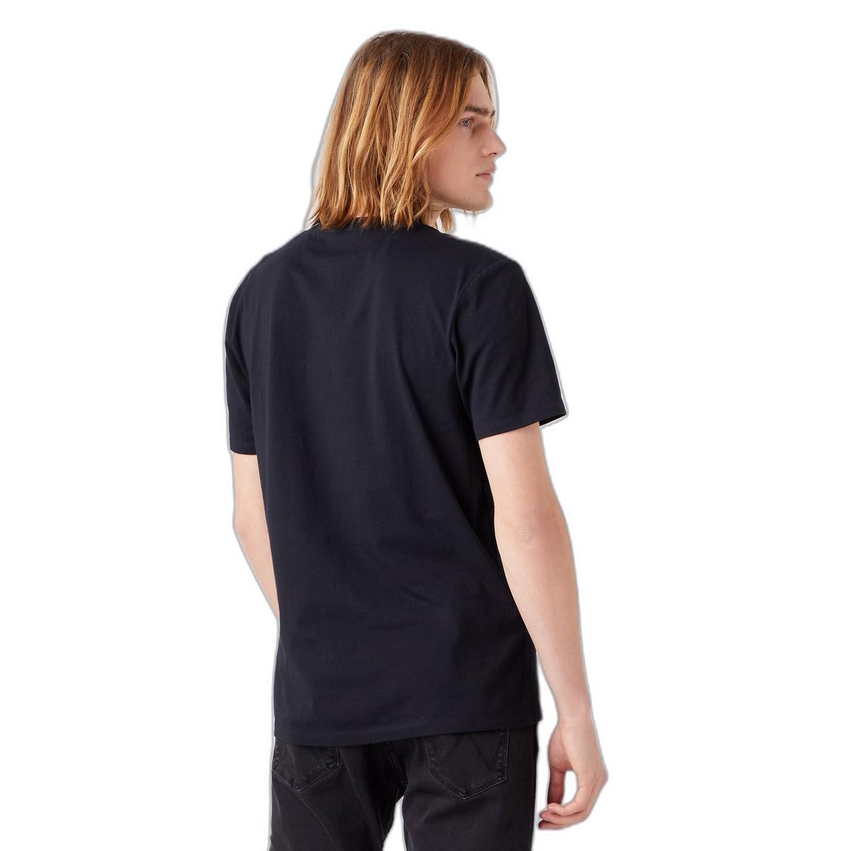 product/w/r/wrangler_112321343_mag4198304_2.jpg