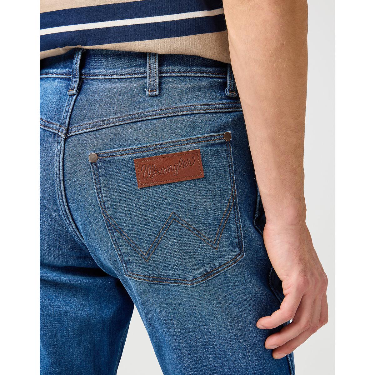product/w/r/wrangler_112362414_outlaw_3.jpg
