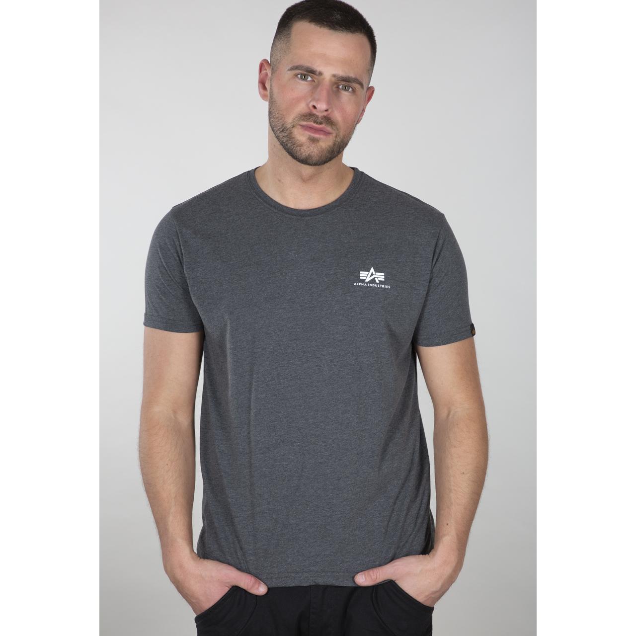 product/1/8/188505-597-alpha-industries-basic-t-small-logo-002.jpg