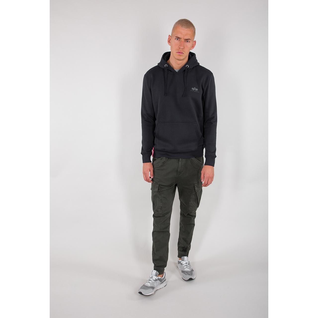 product/1/9/196318-07-alpha-industries-basic-hoody-small-logo-sweat-003.jpg