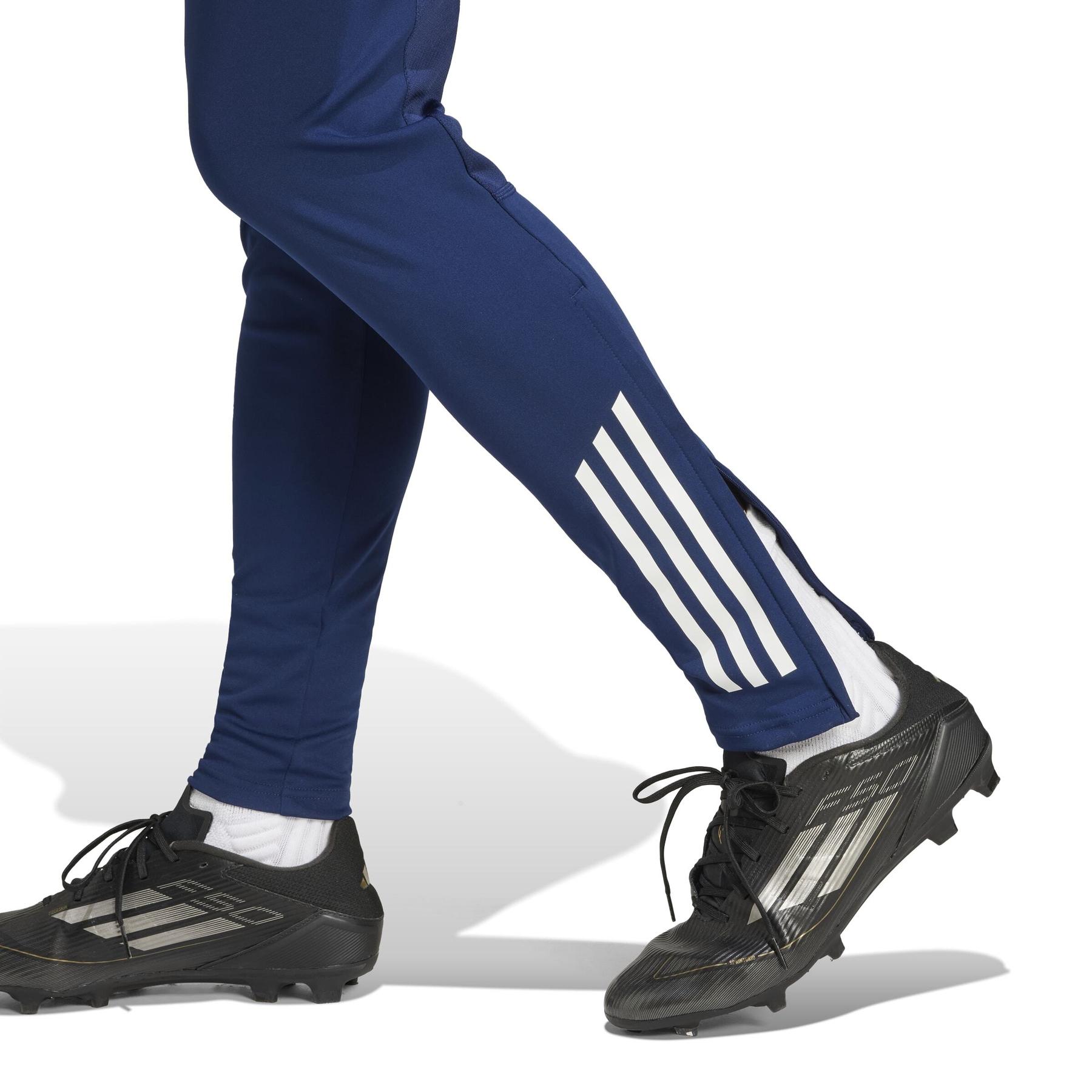 product/2/0/2025_09_adidas_ji6549_7_apparel_on_model_detail_view_1_white.jpg