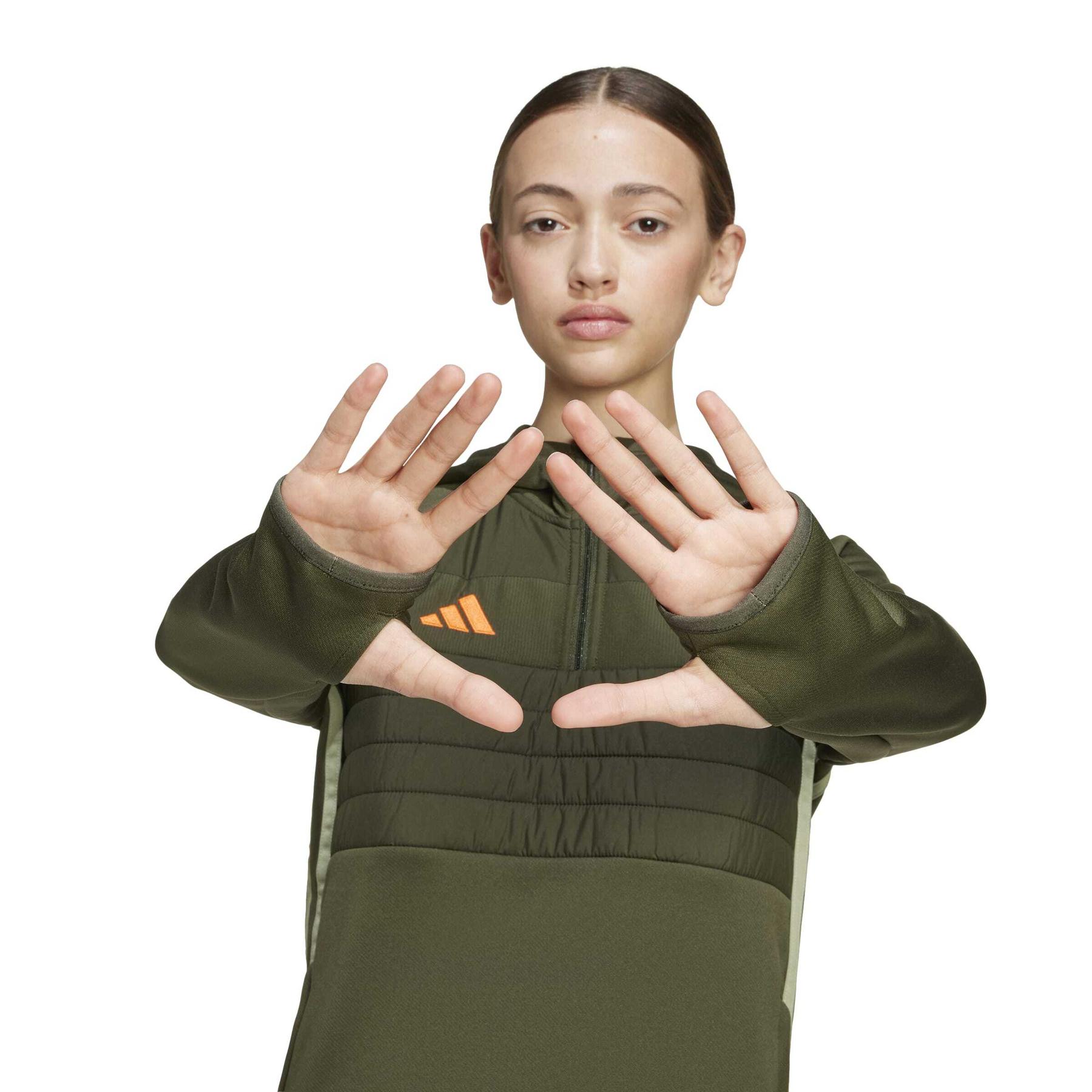 product/2/0/2025_09_adidas_jw4592_5_apparel_on_model_detail_view_1_white.jpg