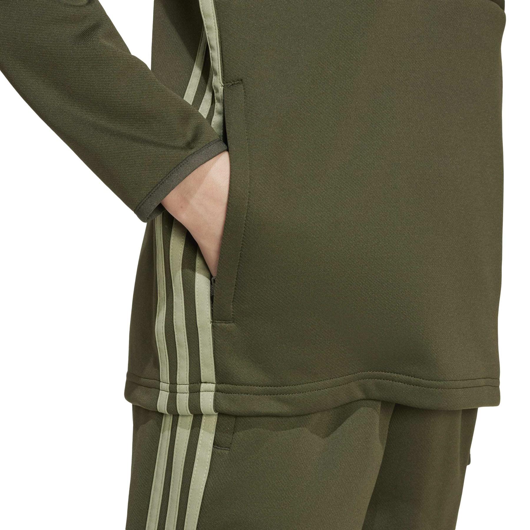 product/2/0/2025_09_adidas_jw4592_6_apparel_on_model_detail_view_2_white.jpg