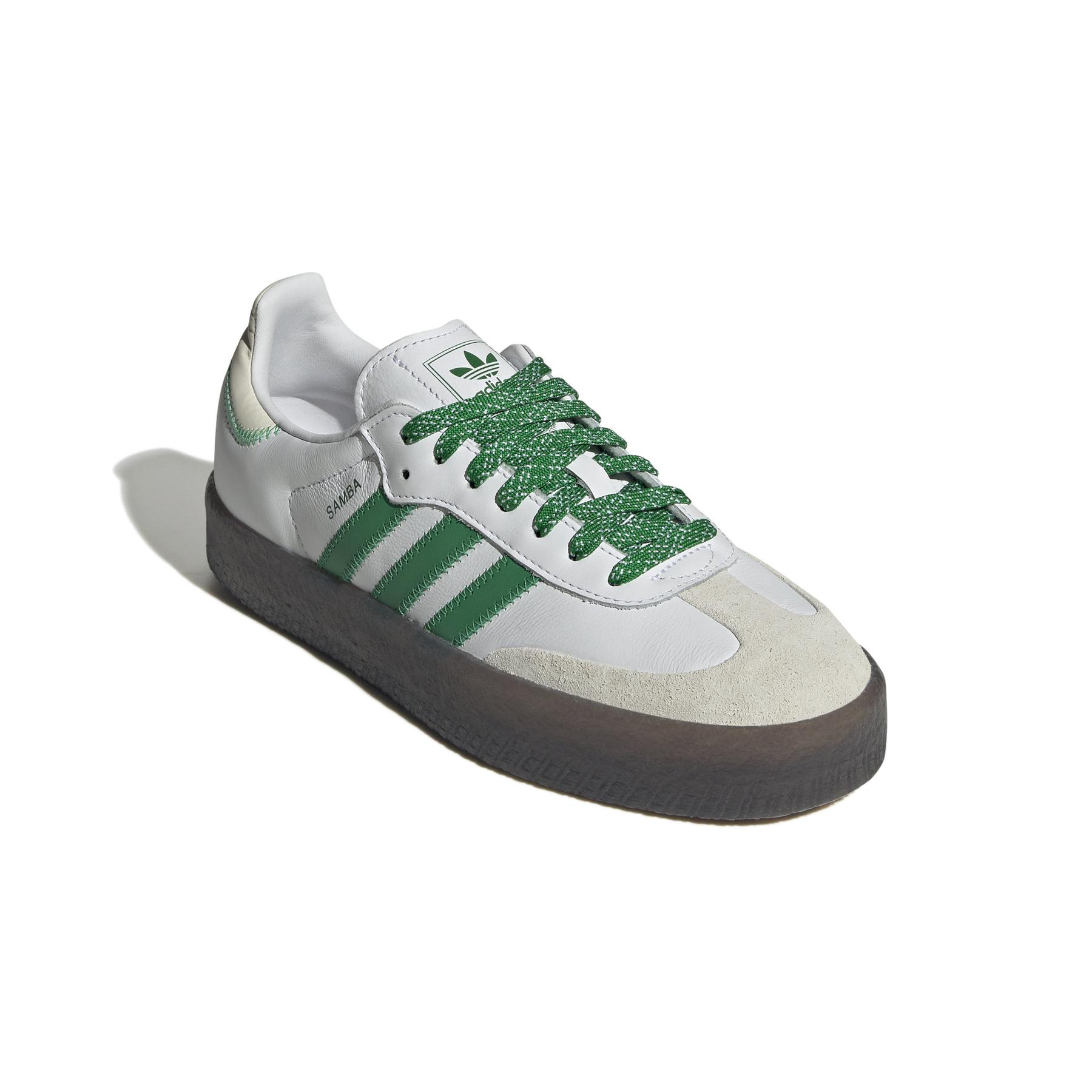 product/2/0/2025_10_adidas_ie9105_6_footwear_photography_front_lateral_top_view_white.jpg