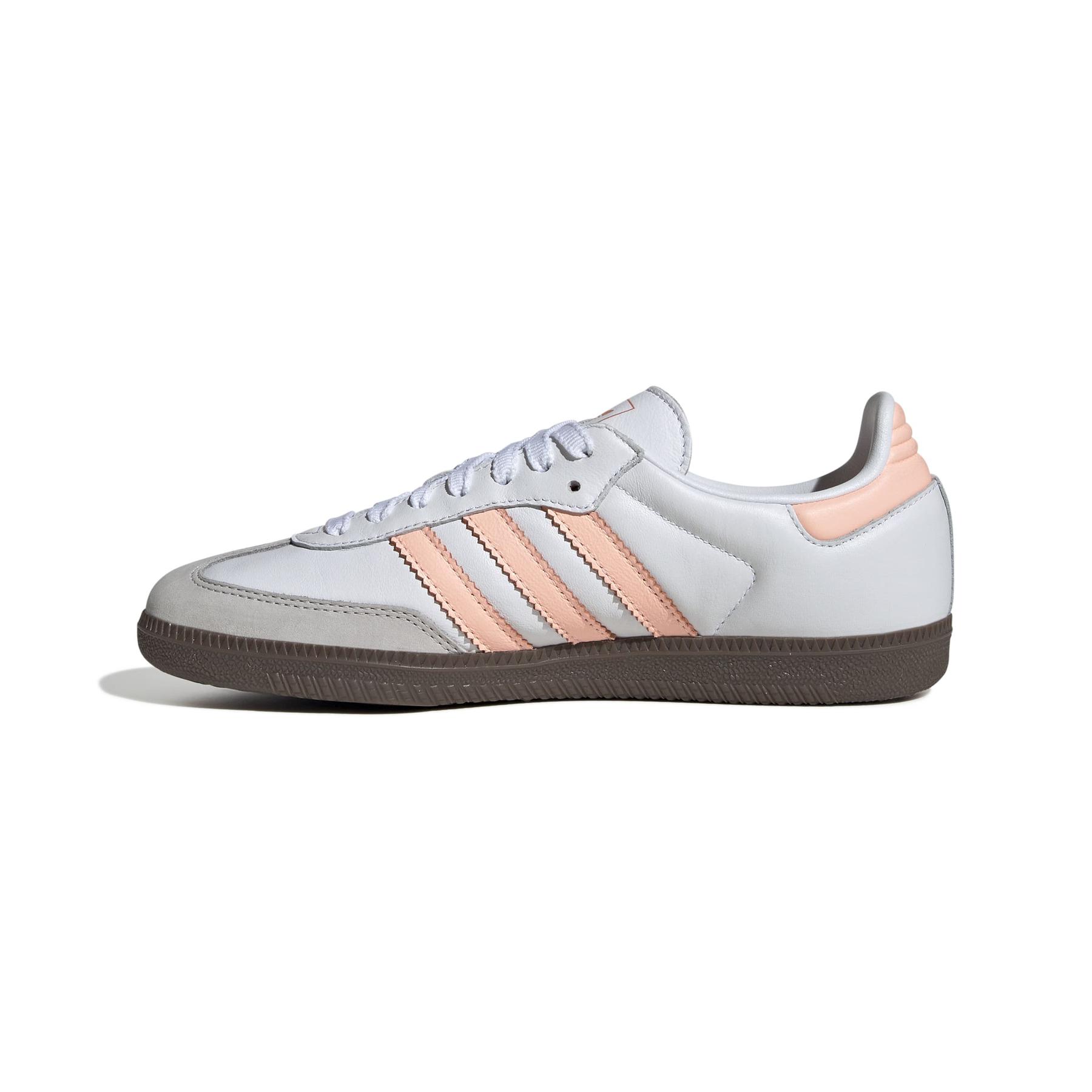 product/2/0/2025_10_adidas_jh5687_5_footwear_photography_side_medial_center_view_white.jpg