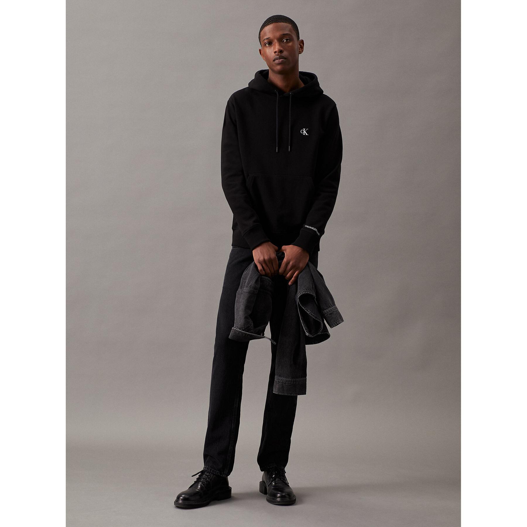 product/2/0/2025_10_calvin-klein_j30j315713-black_3.jpg
