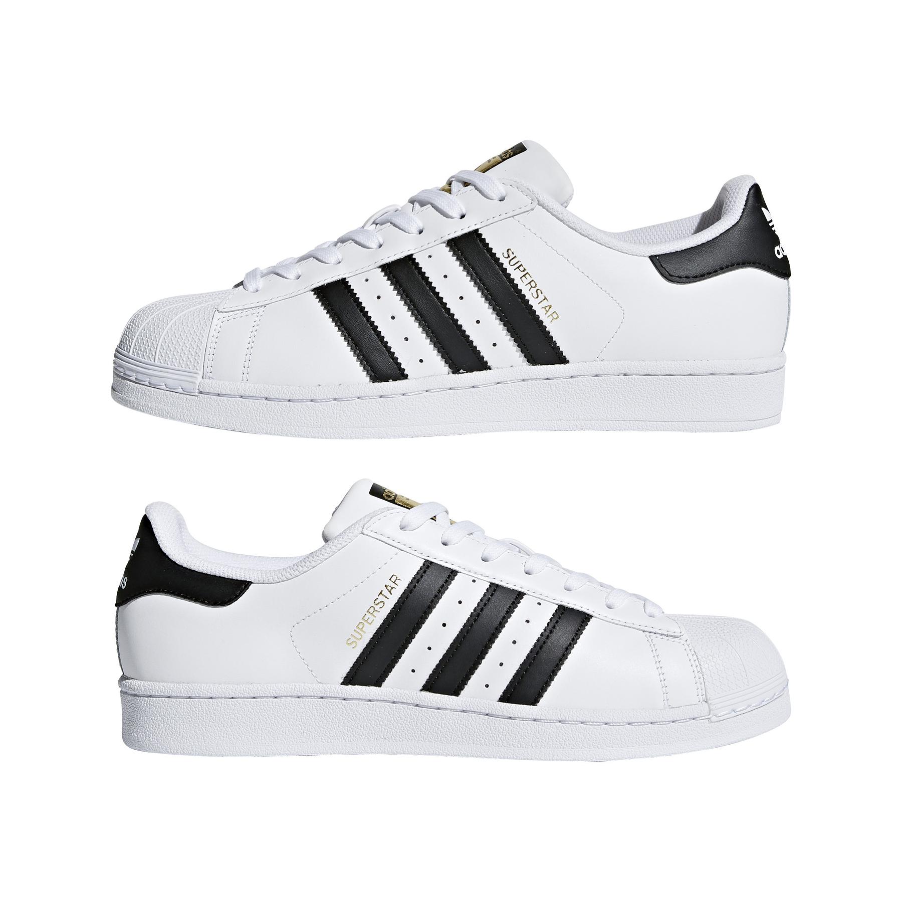 product/a/d/adidas-originals_c77124_13_footwear_photography_mirrored_pair_view_white_000.jpg