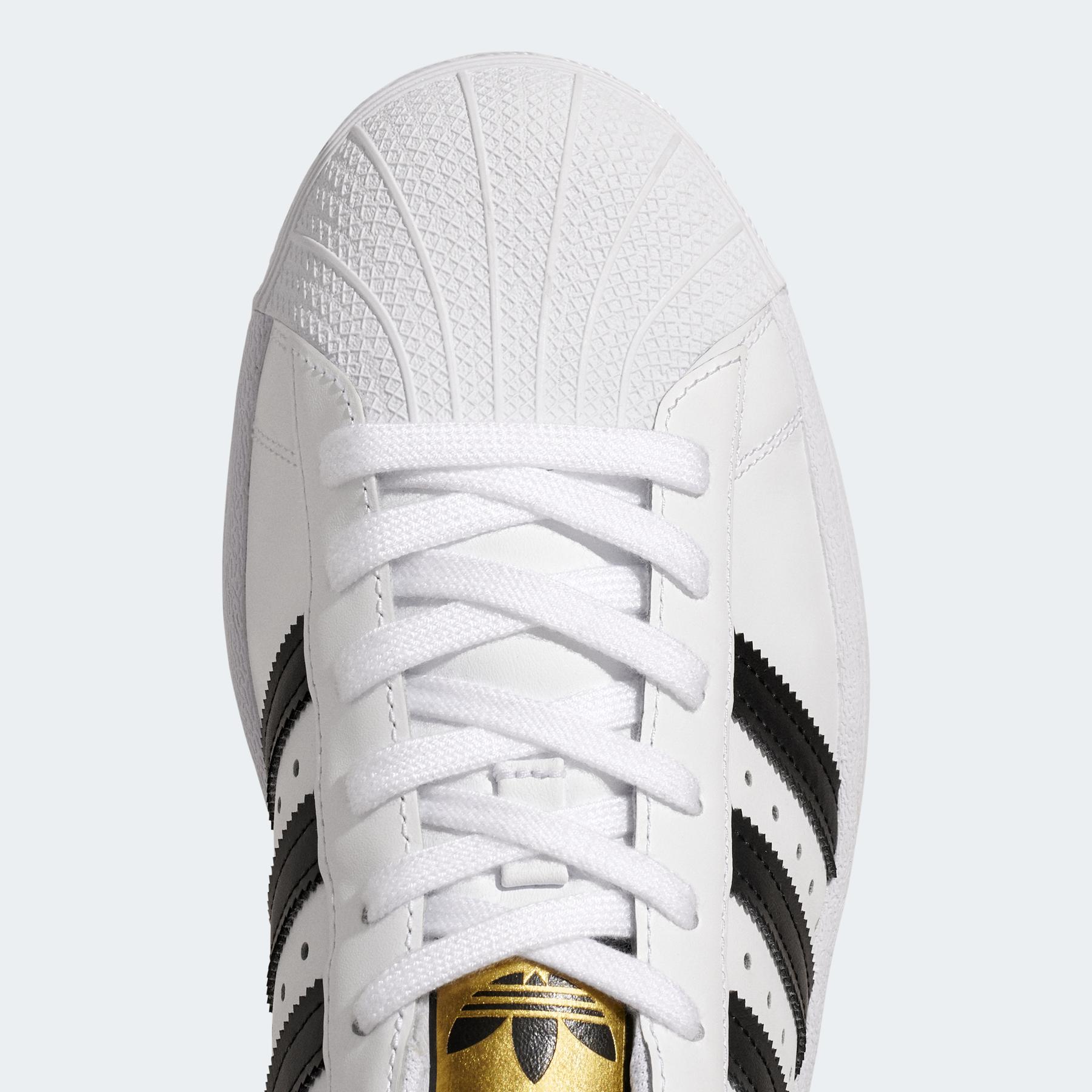 product/a/d/adidas-originals_eg4958_16_footwear_photography_highlight_view_2_white_000.jpg