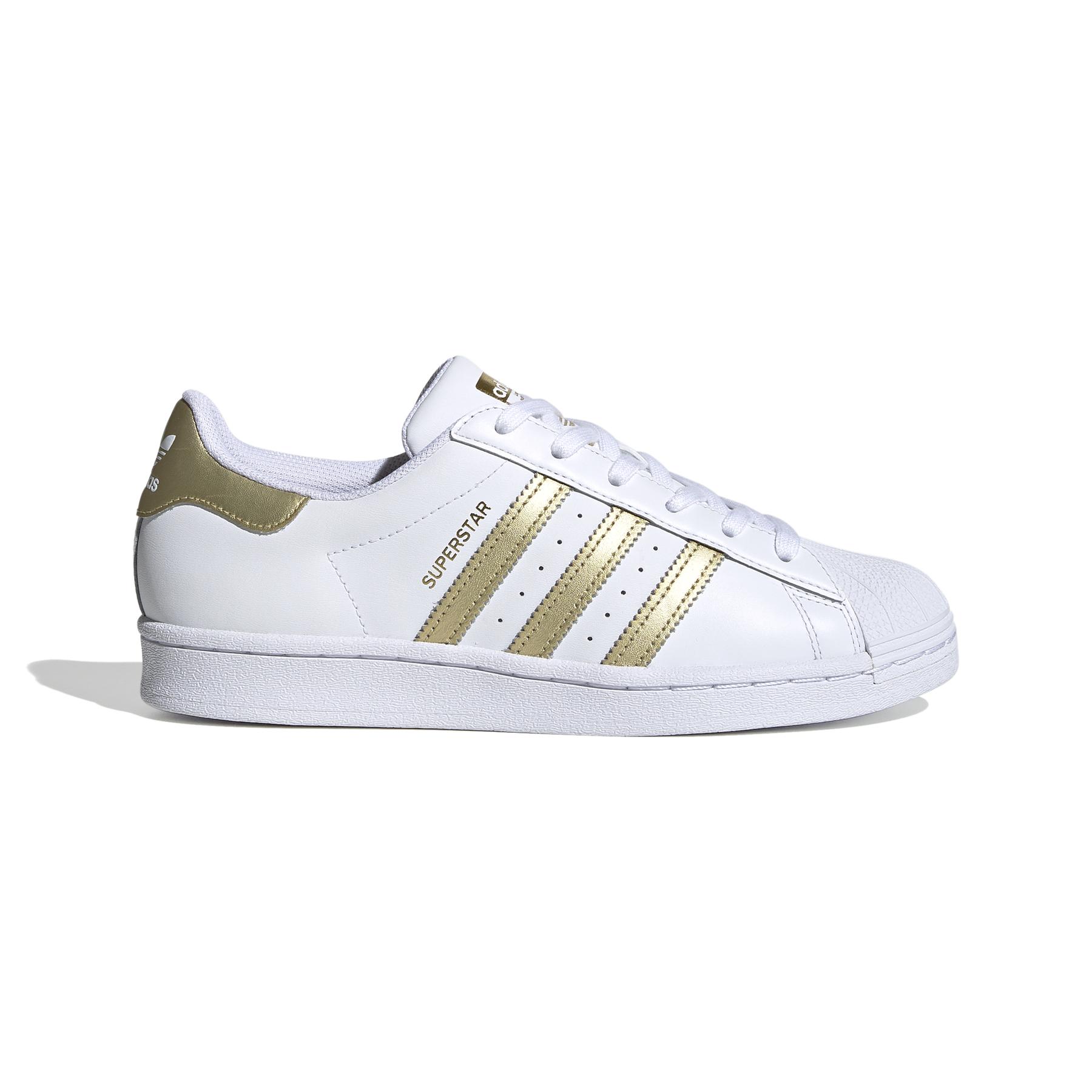 product/a/d/adidas-originals_fx7483_1_footwear_photography_side_lateral_center_view_white_000.jpg