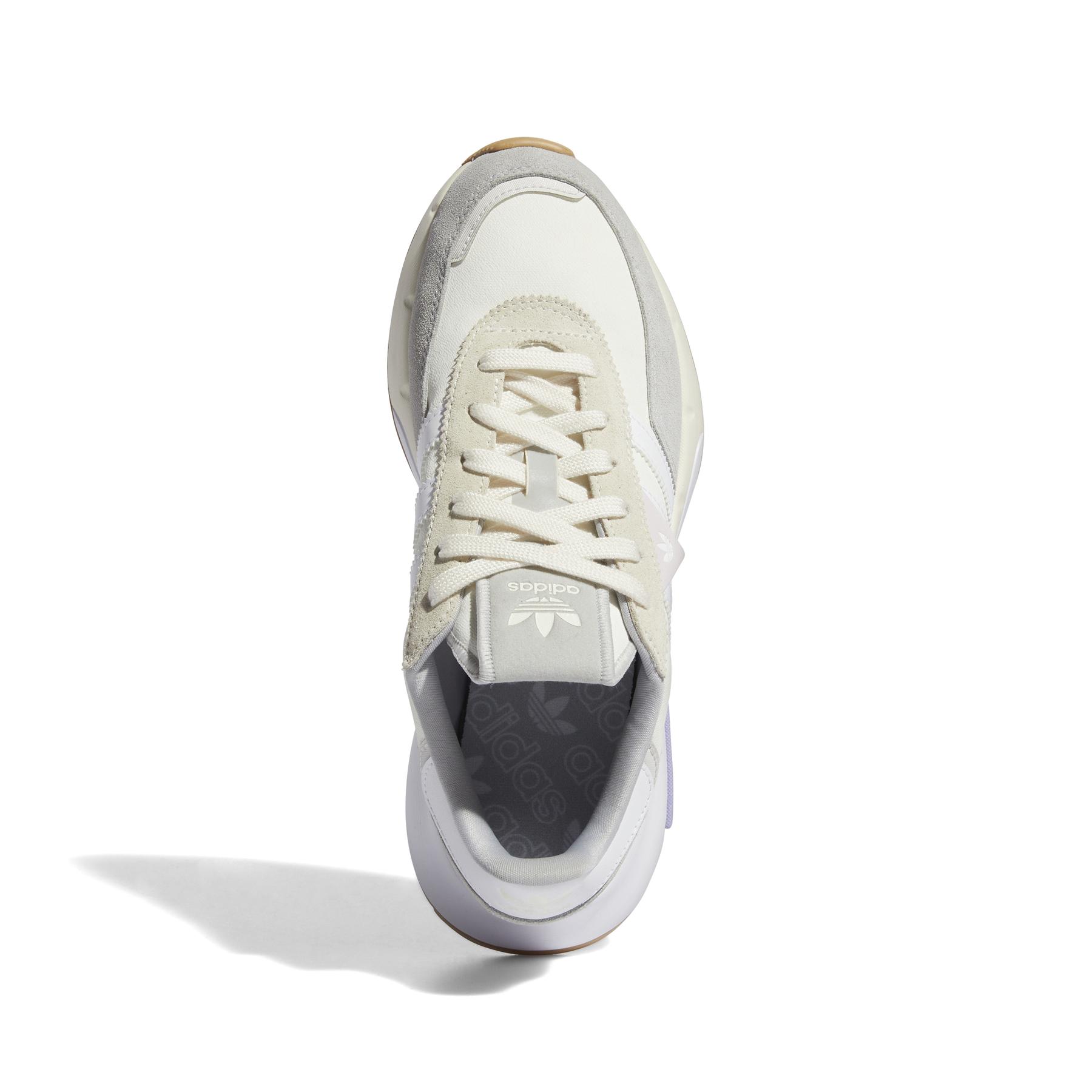 product/a/d/adidas-originals_gw8275_3_footwear_photography_top_portrait_view_white_000.jpg