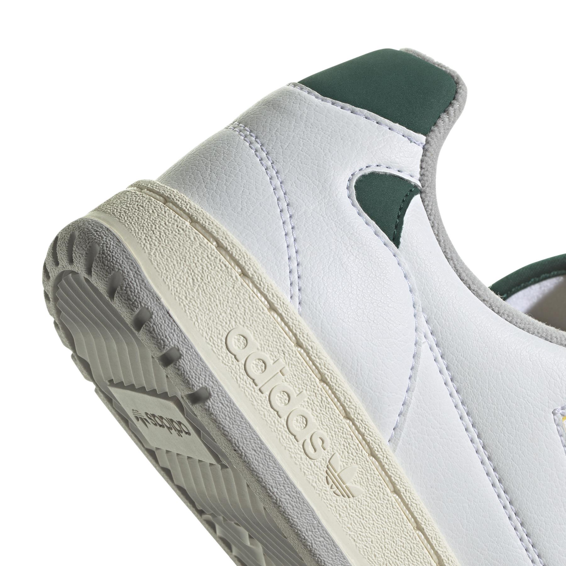 product/a/d/adidas-originals_gx4392_9_footwear_photography_detail_view_2_white_000.jpg