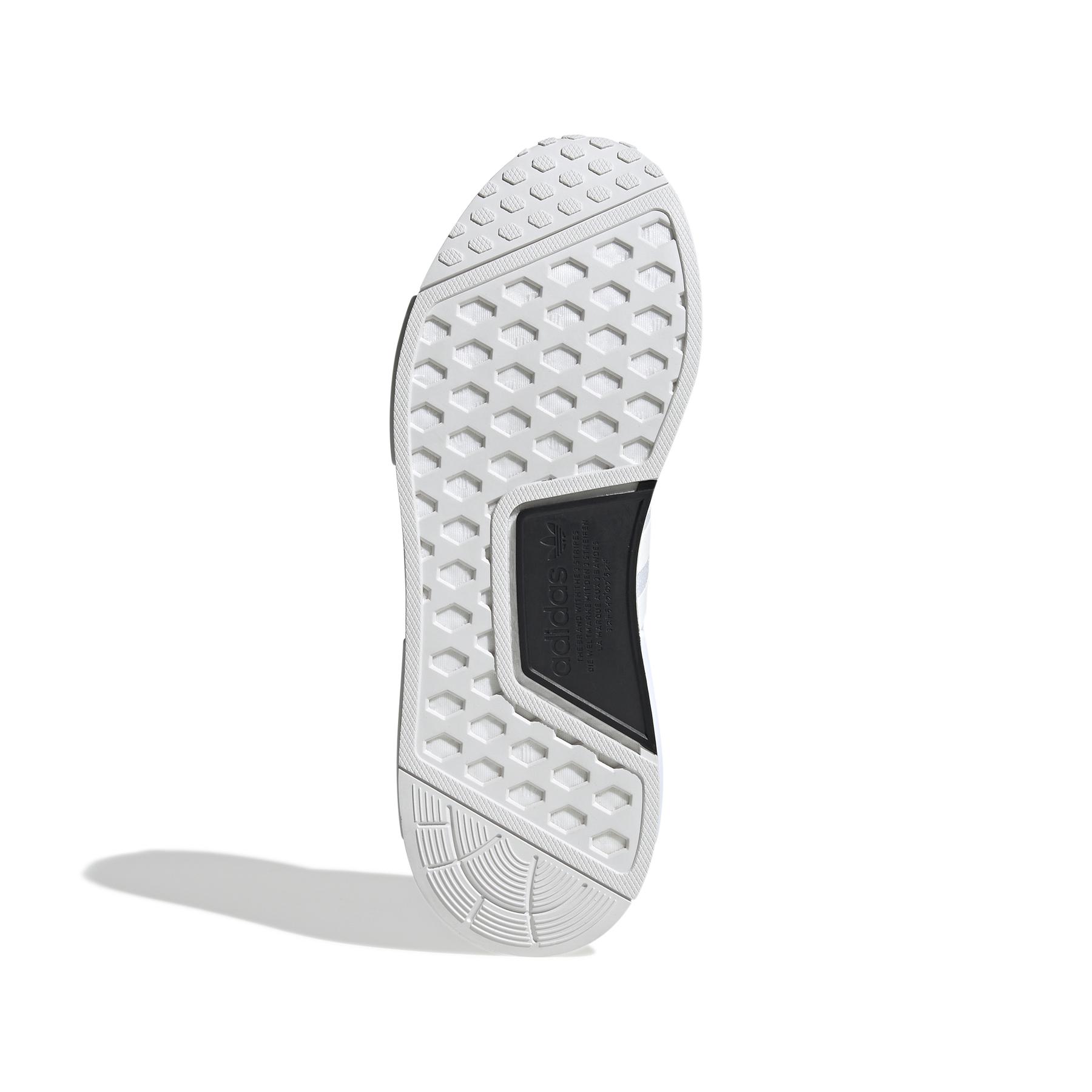 product/a/d/adidas-originals_gy6067_4_footwear_photography_bottom_view_white_000.jpg